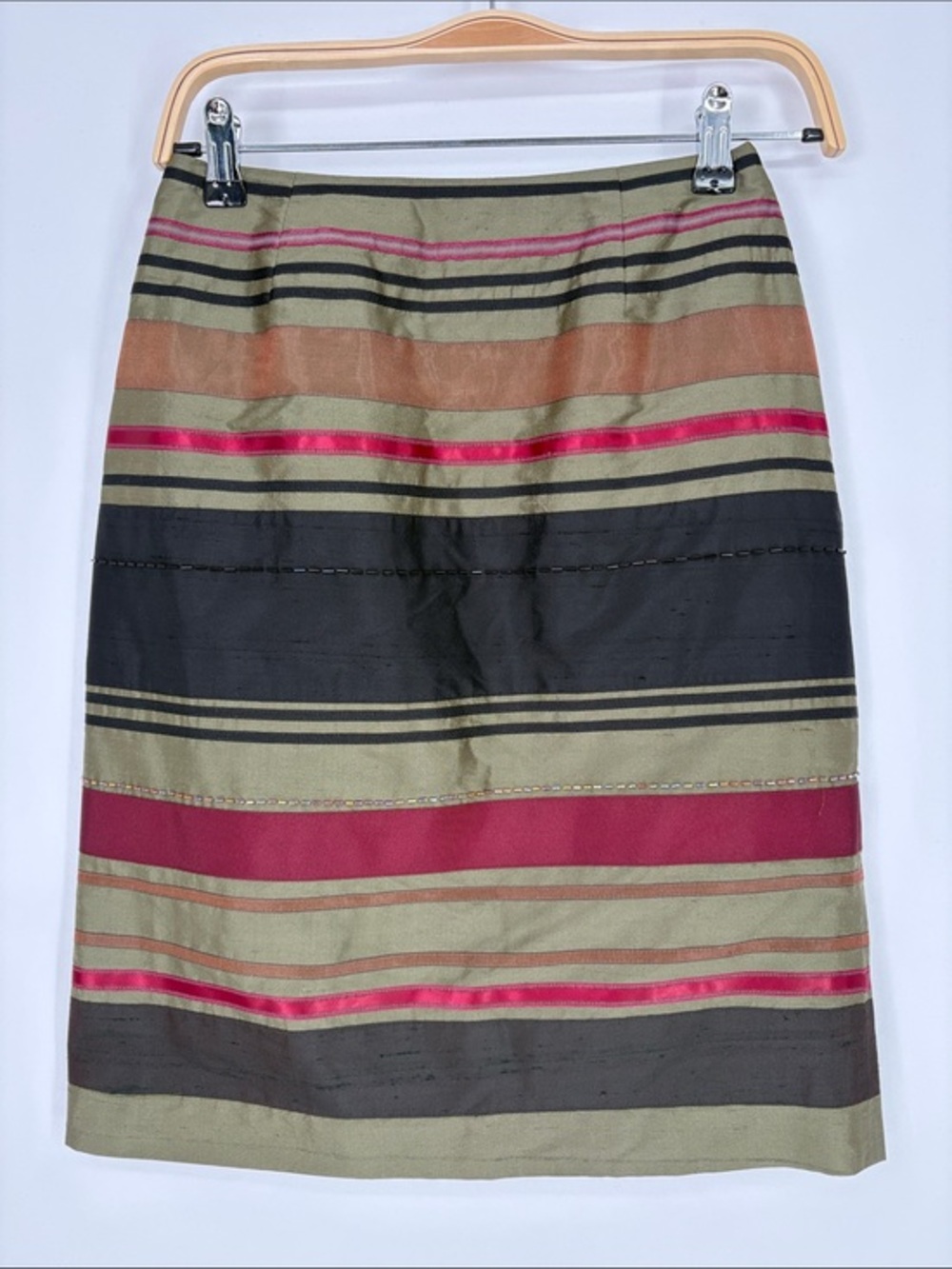 🪵 Alfani silk Striped Pencil Skirt in Olive, Black & Berry and bugle beads